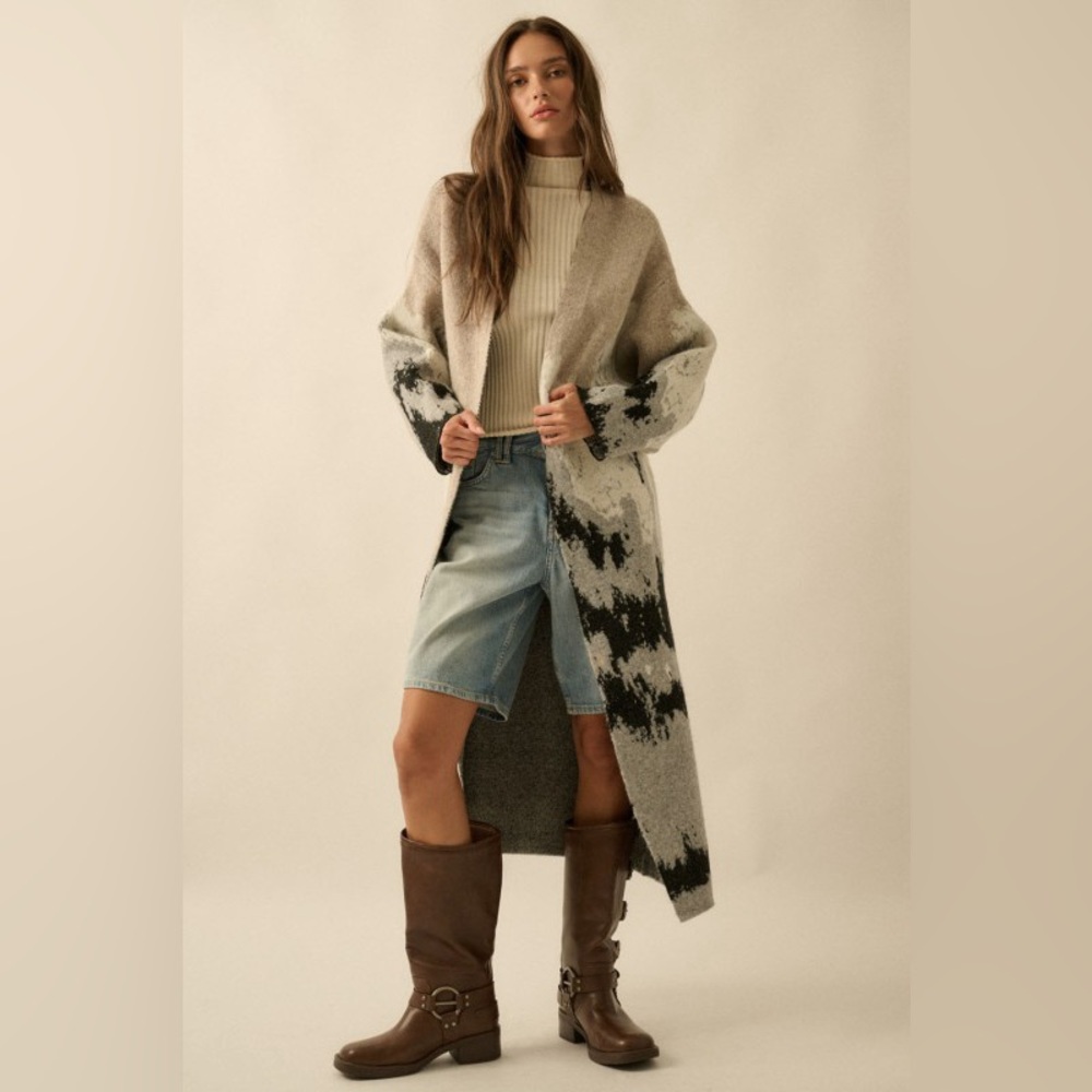 LUXE Mountain Jacquard-knit Open-front Cardigan in Oatmeal